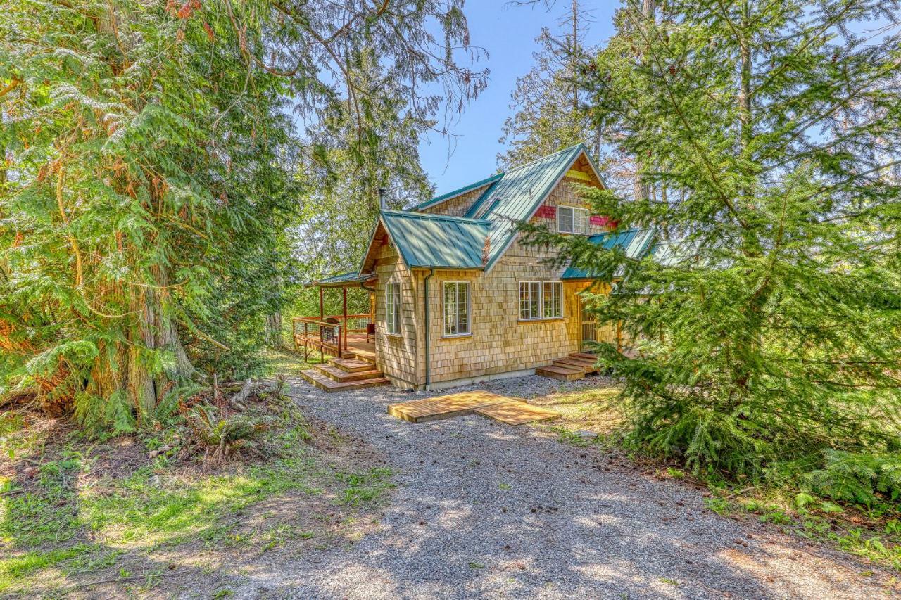 Camano Writer'S Cottage Exterior photo