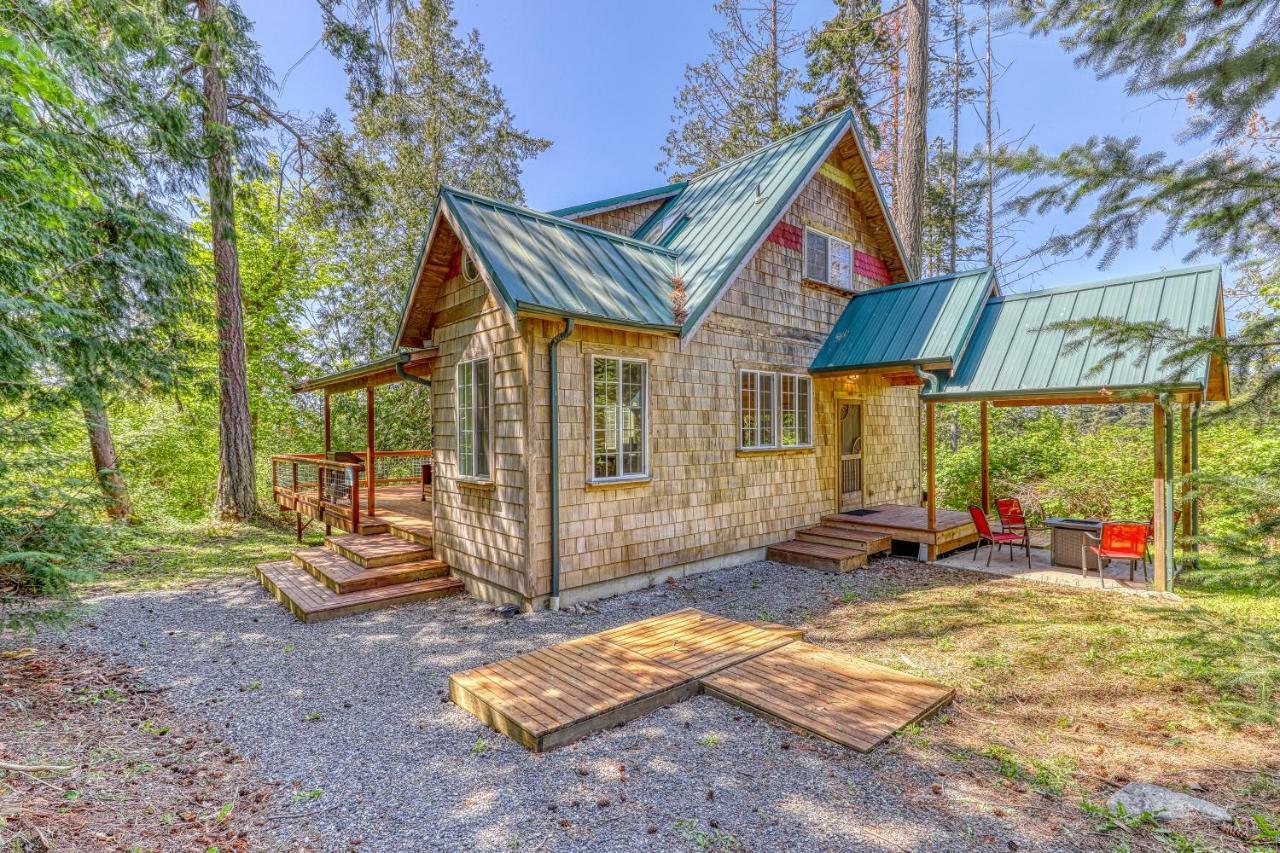 Camano Writer'S Cottage Exterior photo